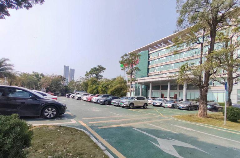 塘厦沙湖工业区2楼600平厂房出租精装修办公全新地坪漆水电齐