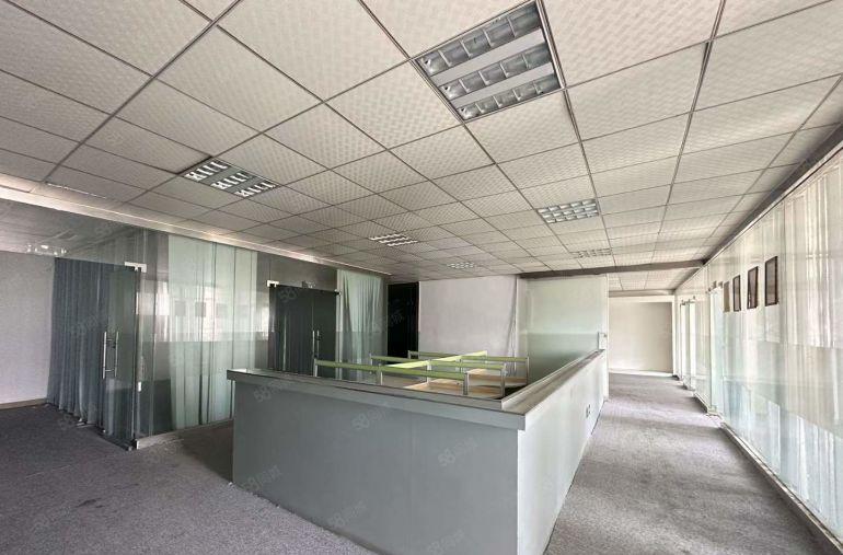 塘厦外环高速厂房原房东出租，二楼精装修1200平无转让费