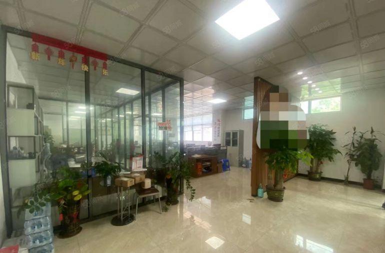 塘厦镇科苑城带装修厂房出租，适合五金加工，机械，设备，仓库