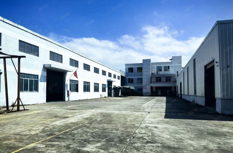 塘厦田心空出独院钢构厂房9000平滴水9米带牛角行车低价招租