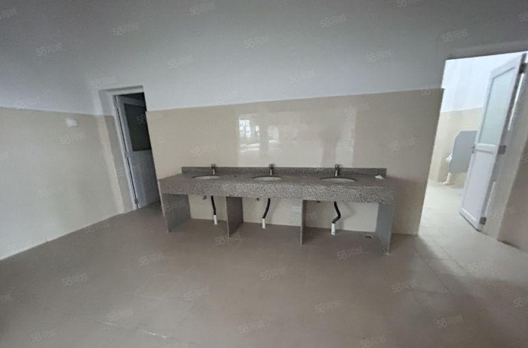 塘厦石马独院标准5楼1500平方，主线已到车间，可办环评！