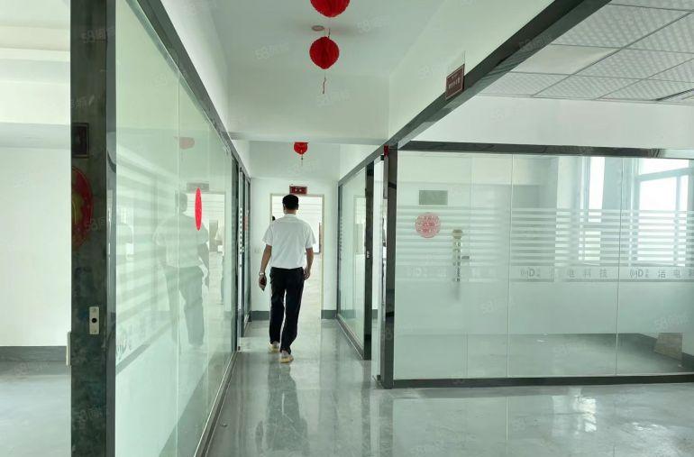 塘厦镇石鼓二楼580平方带装修出租