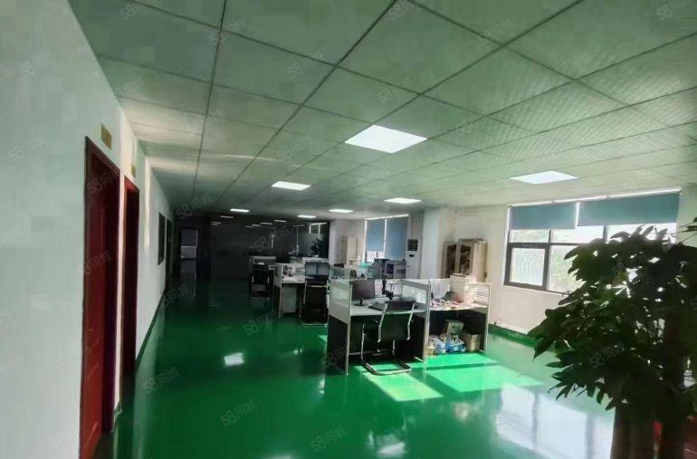 塘厦新空出楼上680平现成精装修厂房出租，全新地坪漆