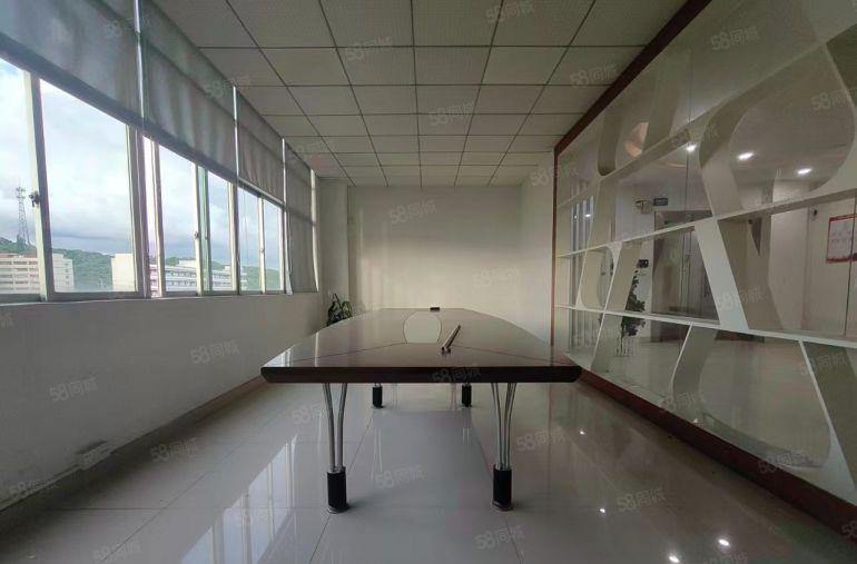 塘厦原房东楼上900平精装修厂房出租 形象好五金电商电子仓库