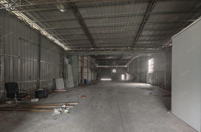 塘厦东莞南站旁原房东独栋500平方，滴水6.5米，中间无柱子