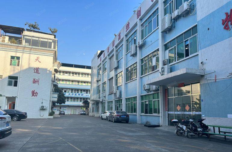 塘厦 大坪高速 原房东 零公摊 精装修二楼1200平方