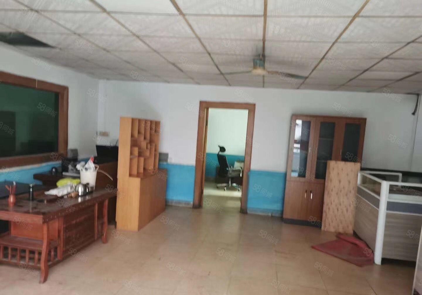 田心原房东一楼800平14200元打包价合同5年带行车易招工