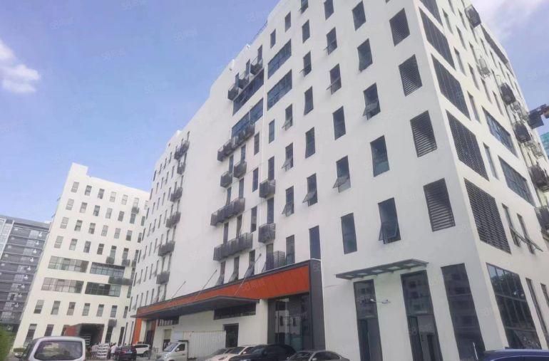 塘厦科苑城靠观澜新出原房东楼上2000平厂房仓库出租，精装修