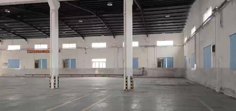 塘厦高速口独院钢构5000平厂房仓库出租，滴水8米水电齐全。