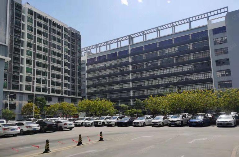 现成装修入住，塘厦科苑城新出原房东楼上3300平厂房仓库出租