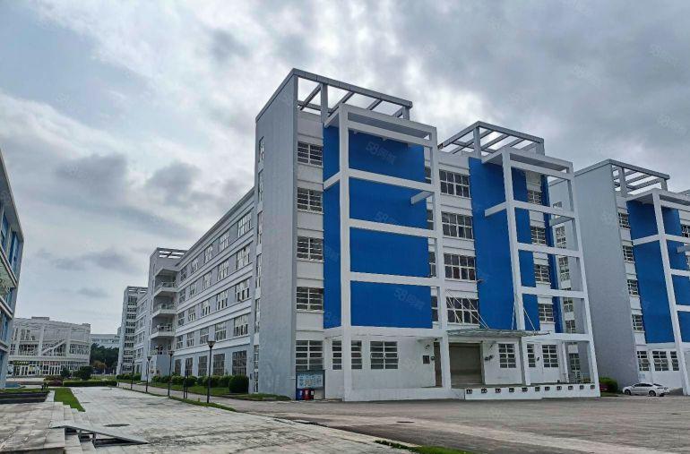 塘厦塘兴路旁带装修一二楼各2000平厂房仓库出租，水电齐全。