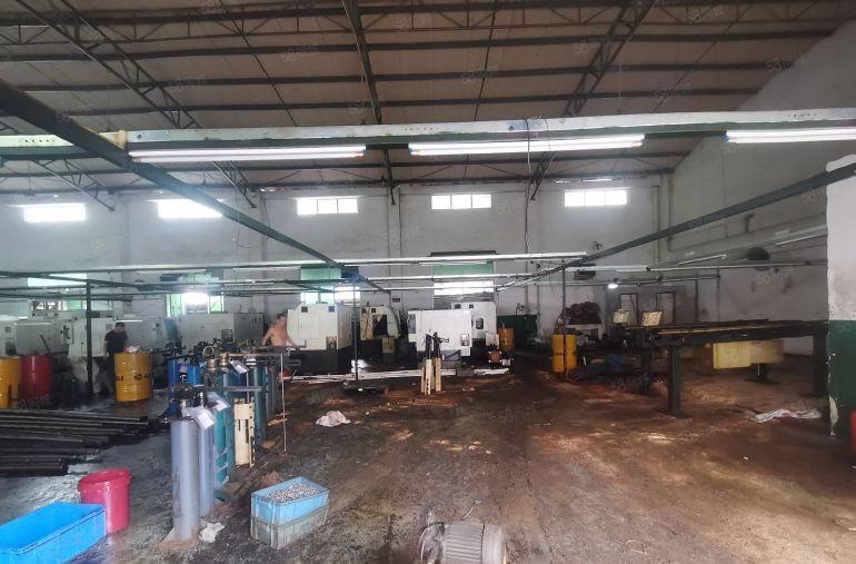 塘厦大路边原房东单一层600平厂房出租，办公室水电全可进大车