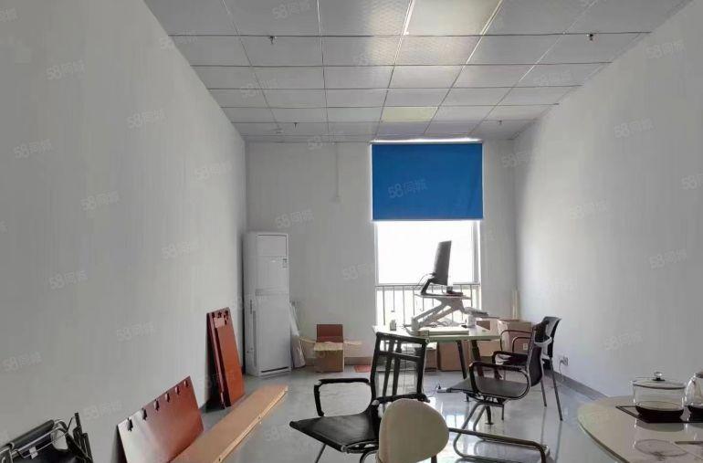 塘厦蛟乙塘新出楼上1400平方，带大气前台现成办公室水电齐全