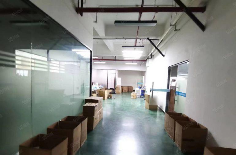 塘厦高速出口旁 原房东实际面积厂房低价出租，价格可谈