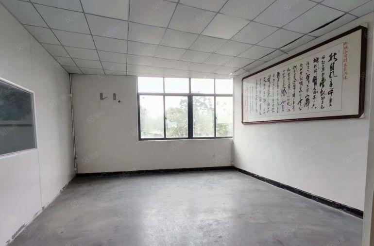 塘厦莆心湖标准一楼1000平出租，园区空地大，水电主线到车间