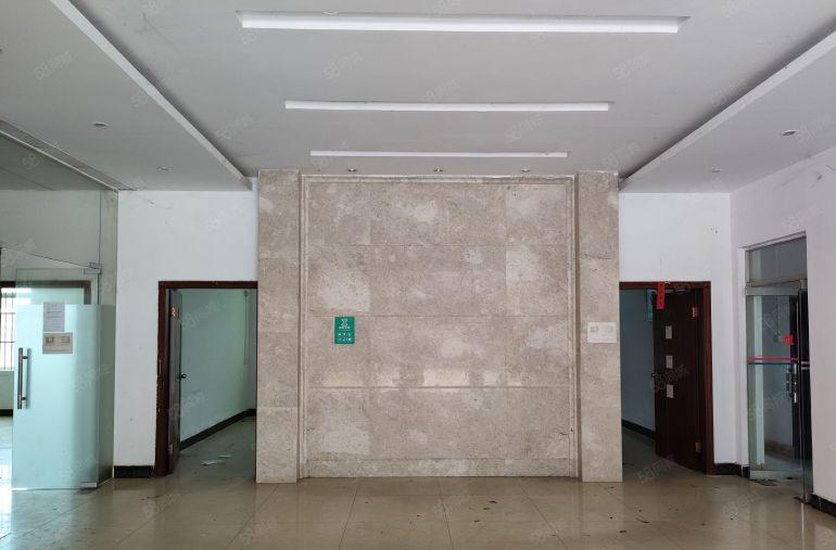 寮步镇独门独院厂房出租水电齐全空地超大现成装修