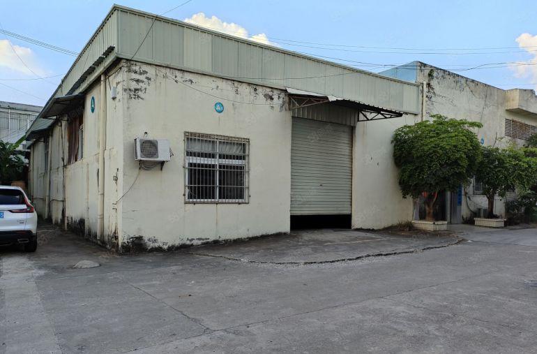 铁皮厂房出租 400平和500平两个车间，现成装修水电