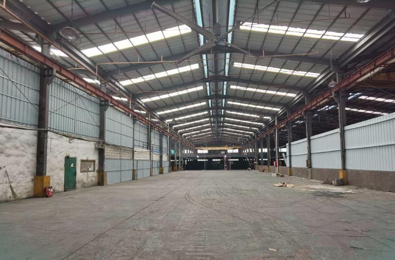 寮步新空出滴水10米单一层，带2部航车，原房东实际面积出租