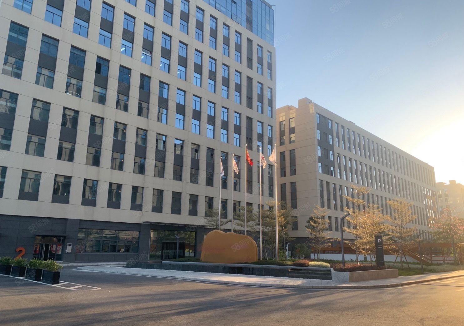 寮步原房东厂房每层2300方，可分半层，工业用地环评秒批