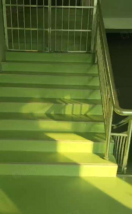 寮步(豪华装修)7050平独院厂房整租，花园式形象好，可环评