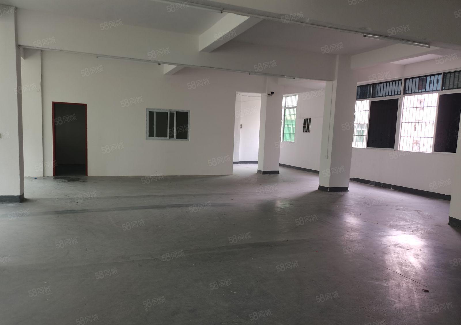 寮步石龙坑业主自用厂房分租二楼900平，可以做点气味噪音行业