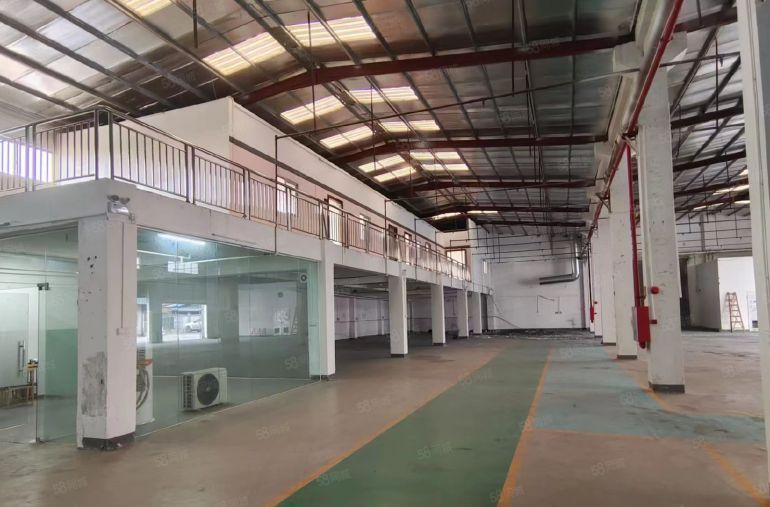 寮步汽车城单一层小独院2200平方厂房出租带办公室，水电齐全