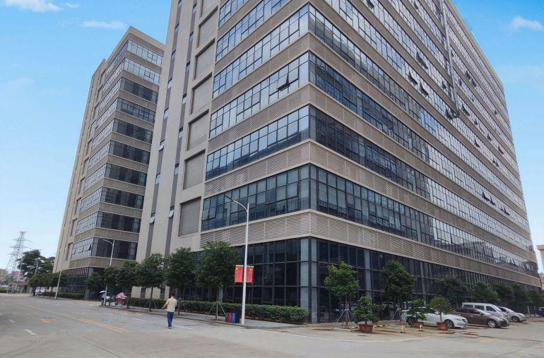 寮步原房东全新33000平方厂房出租，玻璃幕墙，大马路边上