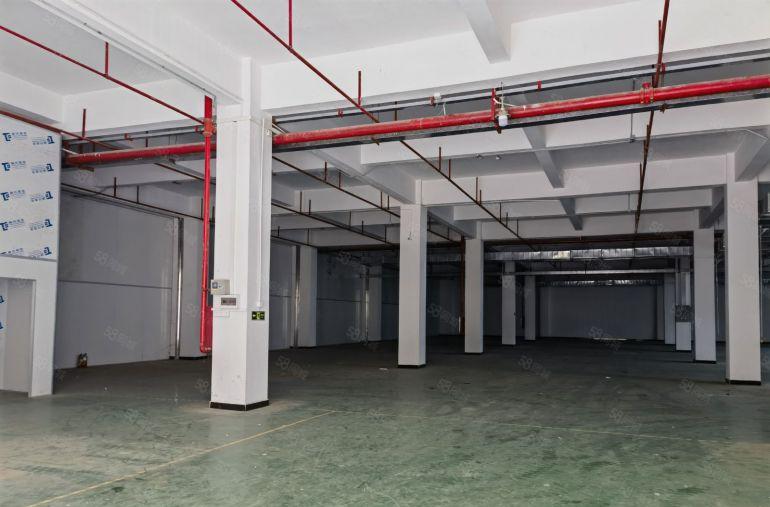 寮步17元2000平米一楼厂房出租交通便利适合机械设备组装等