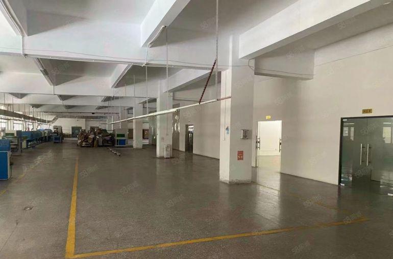 寮步 泉塘 独院 厂房出租 共5000平方，形象好