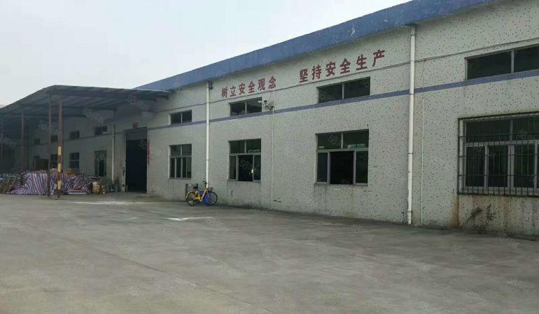 寮步 凫山 8米高 钢构 厂房出租1500平方,九成新