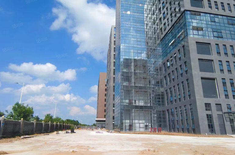 寮步西溪全新整层1500平方厂房出租，租金水电费含税