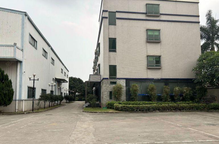 寮步原房东 独院单一层 厂房900平方米 带航车，滴水13米