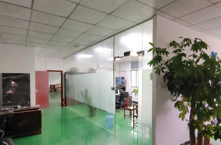 寮步石龙坑4楼整层1360平方厂房出租带办公室装修只租10元