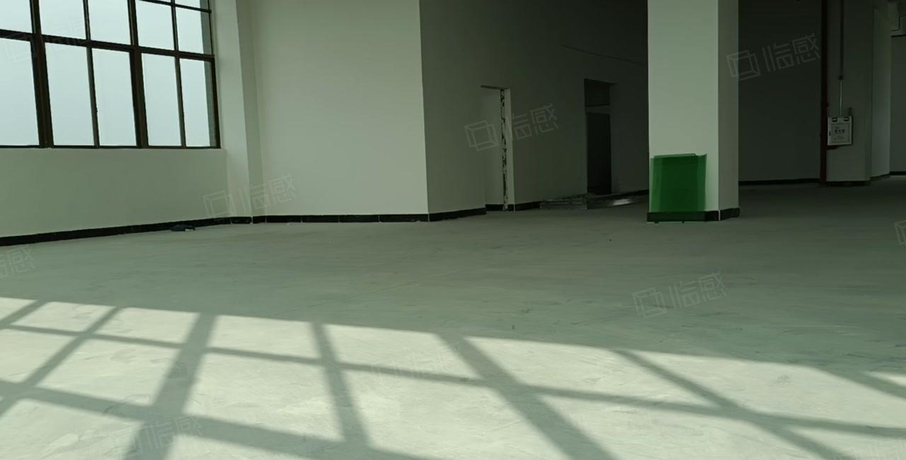 寮步泉塘工业区，全新重工业厂房仓库带红本出租600平起分