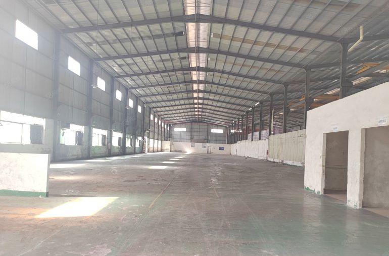 寮步下岭贝马路边钢构1500平方，滴水8米，空地大