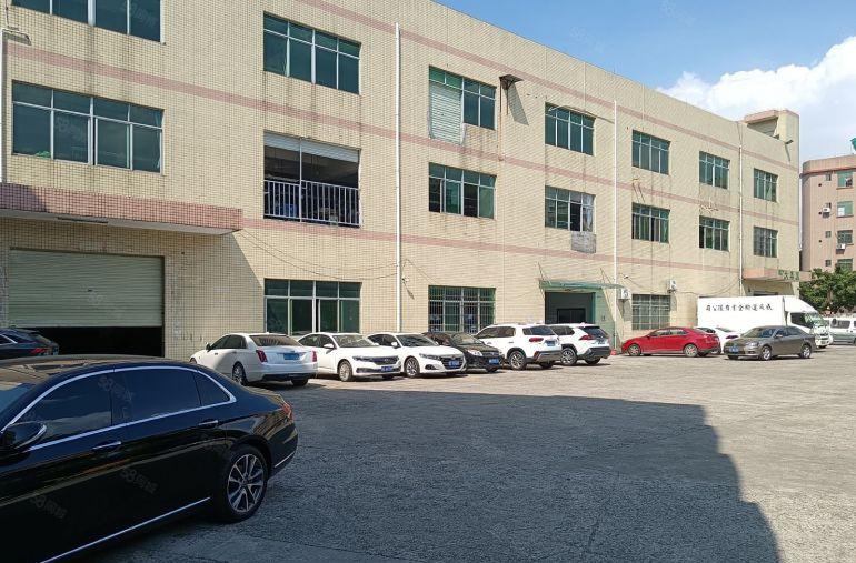 寮步镇三楼无尘车间带豪华装修办公室水电齐全低价出租