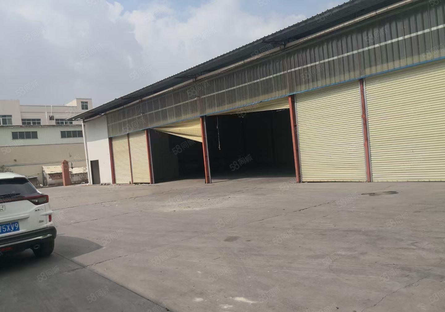 寮步镇单一层厂房1200平方带现成水电办公室装修