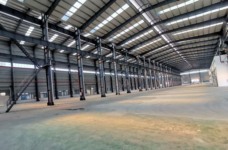 寮步镇工业区2000平方13米高带10吨行车单一层厂房出租