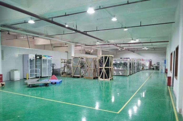 寮步镇凫山村靠松山湖新出原房东分租二楼厂房一层1000方