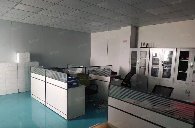 寮步 向西 路口 小厂房 700平方,7元急租！好招工