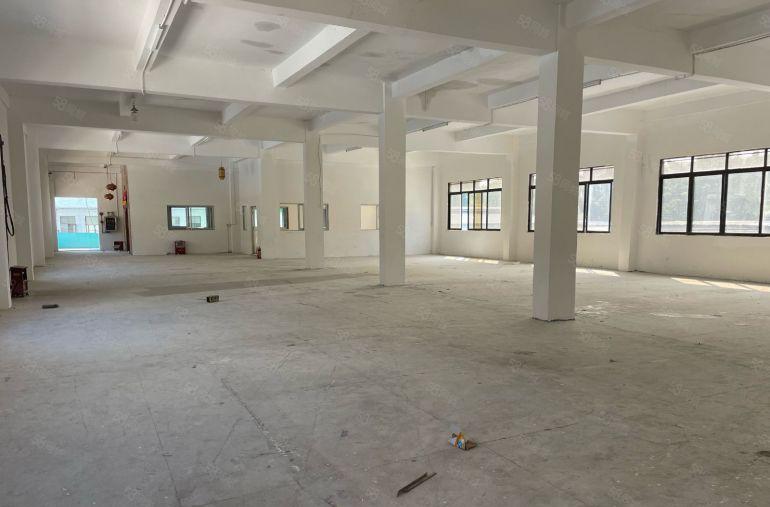 寮步经典小独院2800平出租，价格优惠位置好