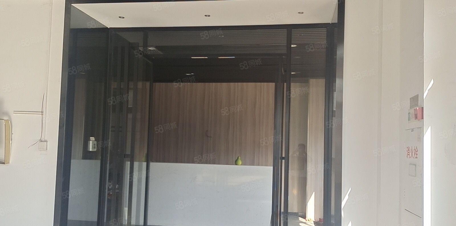 寮步凫山原房东厂房出租7800平方可分租！