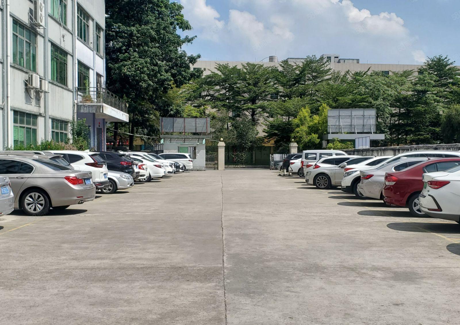 寮步原房东独院厂房院内空地2000平方配套齐全可办环评