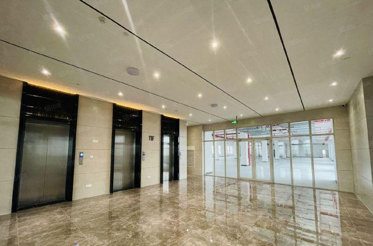 0公摊原房东寮楼上新空出1100平实际面积出租精装修水电齐全