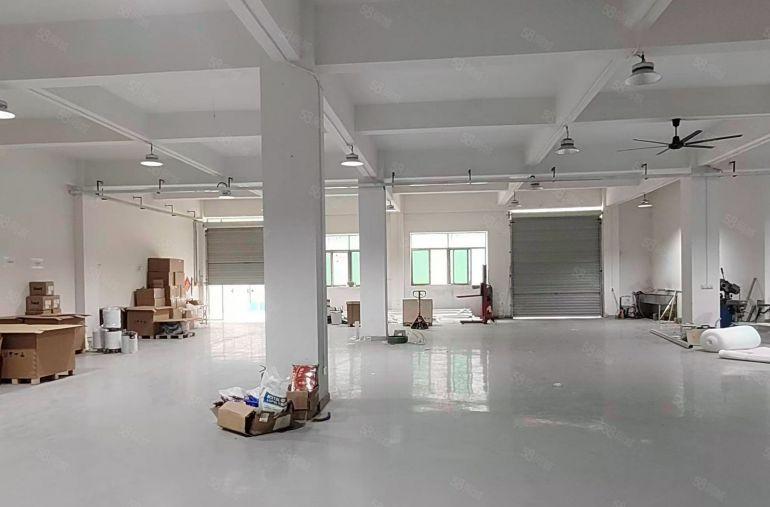 寮步下岭贝标准厂房一楼1200平方出租 带现成装修