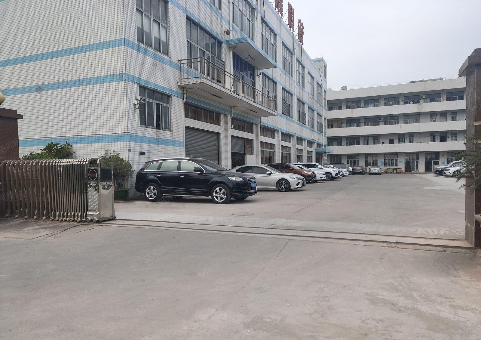 寮步 泉塘 独院 厂房出租 共5000平方，形象好