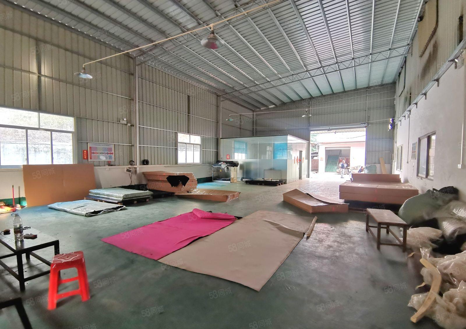 新出单一层钢结构厂房400平方米高7米，现成办公室水电装修