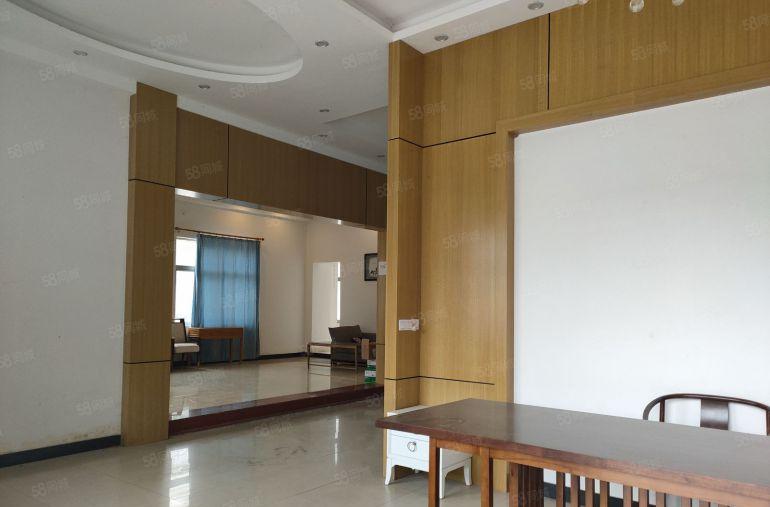 寮步 上底 独院厂房 分租整层2000平方.现成装修