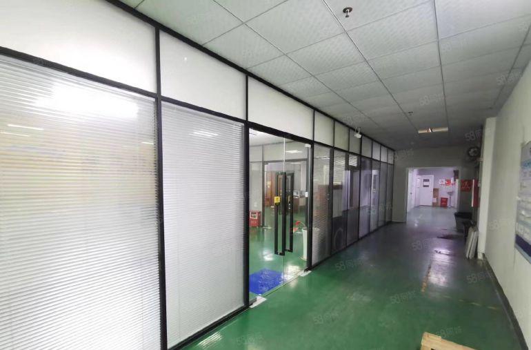 无尘车间厂房出租厂房类型标准厂房二楼1100平方出租