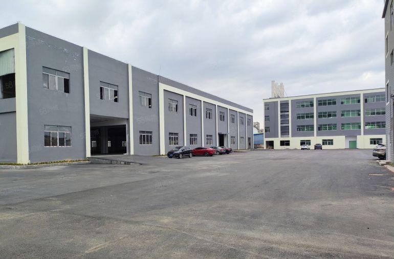 寮步高速口超靓独门独院单一层钢构标准厂房，大小可分低价出租